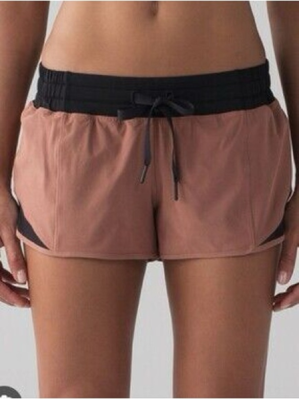 lululemon athletica Dusty Rose Hotty Hot Shorts with Black Waistband